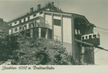 Pohlednice Ještědu a lanovky, kterou vyrobila českolipská vagonka v roce 1933 (fotoarchiv
Severočeského muzea v Liberci).
