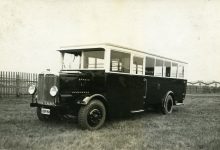 Fotografie autobusu značky Fross–Büssing určeného pro město Liberec (20. léta minulého
století) (fotoarchiv SOkA Most).