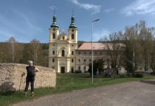 klášter v dolním Ročově postupně vstává z popela