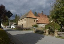 hlavní dominantu Cunnersdorfu představuje Forsthof, tedy renesanční areál bývalého sídla vrchního lesníka